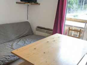 2 pièces au pied des pistes avec balcon et équipements complets - FR-1-557-95